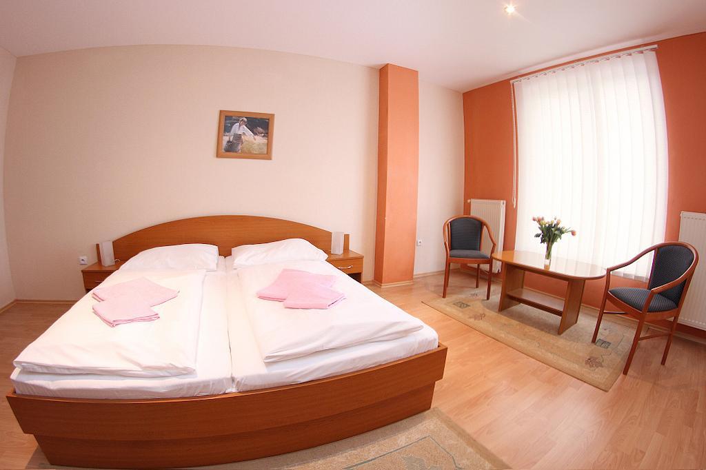 Milotin Hotel Zuberec Room photo